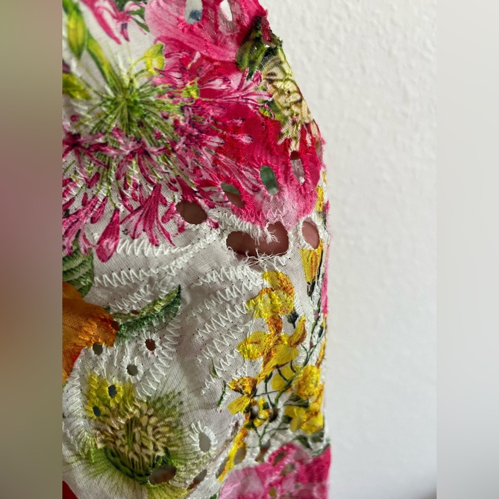 Alice and olivia Crawford Mini Dress in Sunday Stroll Multi Floral Eyelet 4 - Picture 10 of 13